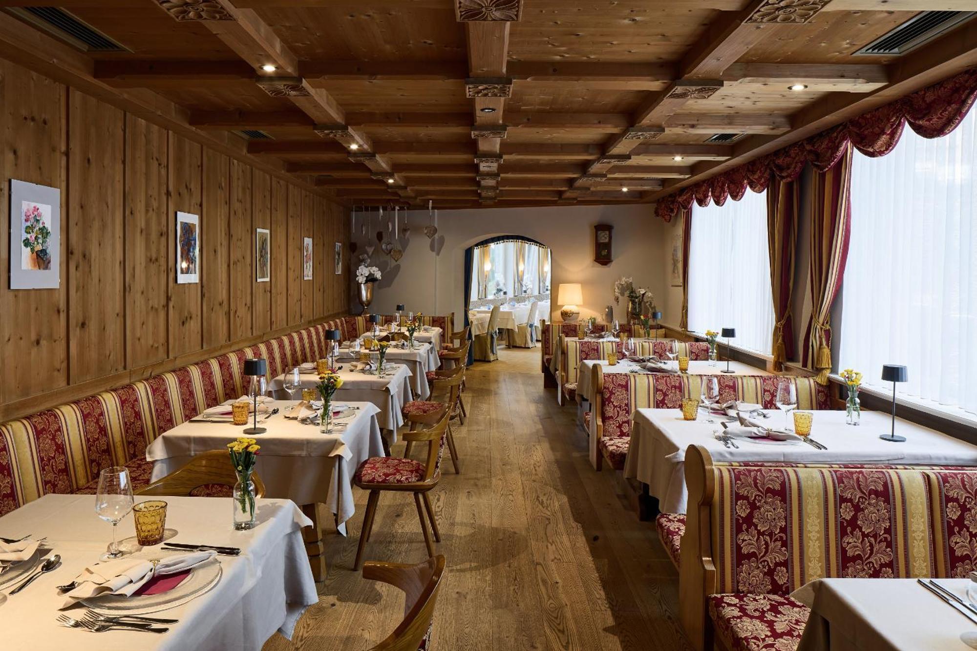 Dolomites Wellness Hotel Savoy La Villa  Luaran gambar