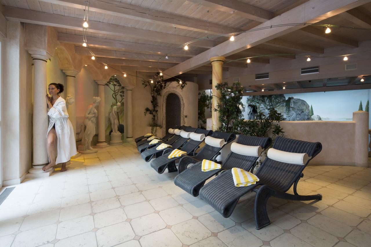 Dolomites Wellness Hotel Savoy La Villa  Luaran gambar